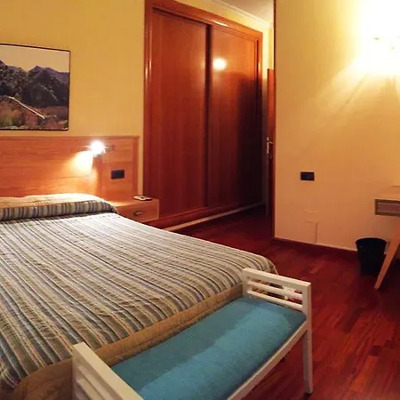 Montecristo Hotel